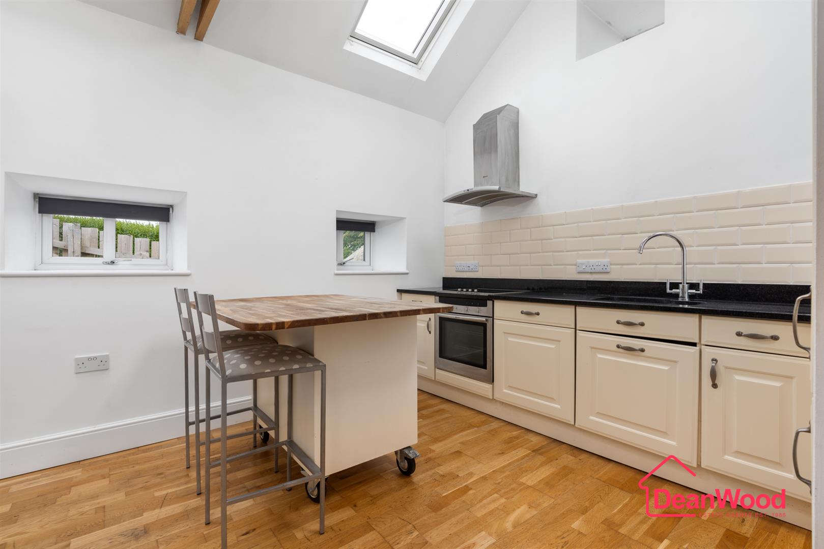Hilcot, Croit-E-Quill Road, Laxey. - Photo 4 of 14