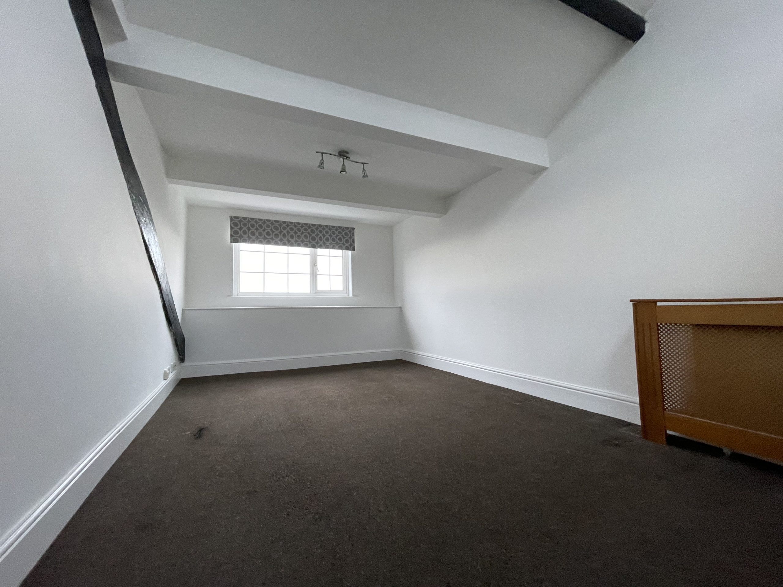 5 Mona Terrace, Douglas, Isle of Man, IM1 3NA. - Photo 4 of 7