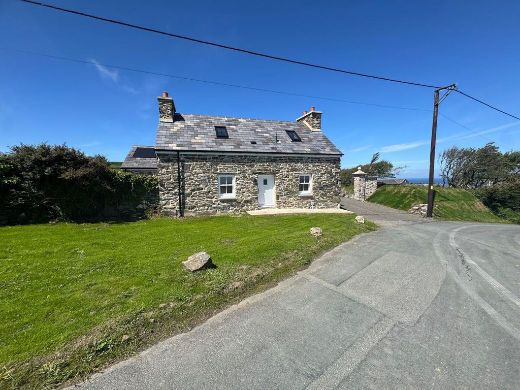 Balnahowe Road, Port Erin IM9 6JF. - Photo 1 of 28