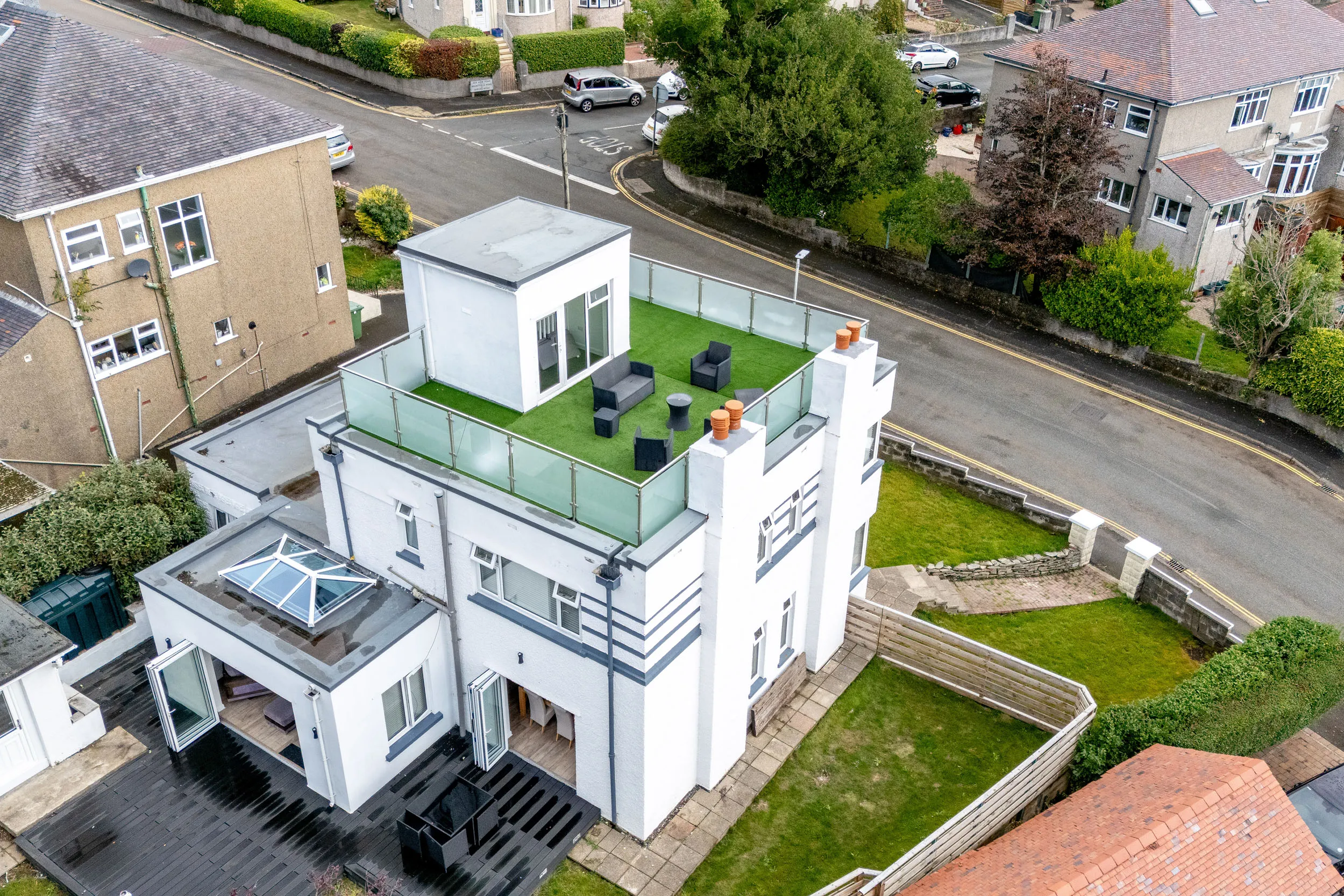 2 Wybourn Drive, Onchan. - Photo 3 of 31