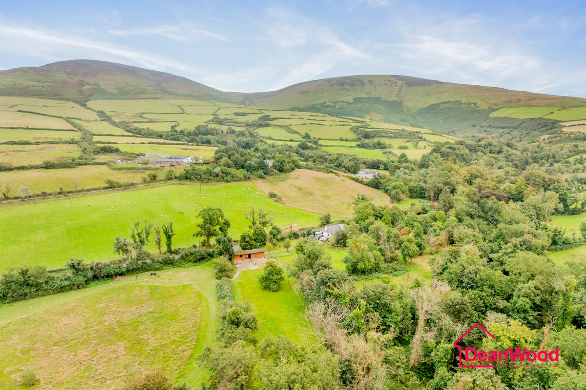 Hillcrest Douglas Road, Kirk Michael, Isle Of Man. - Photo 4 of 40
