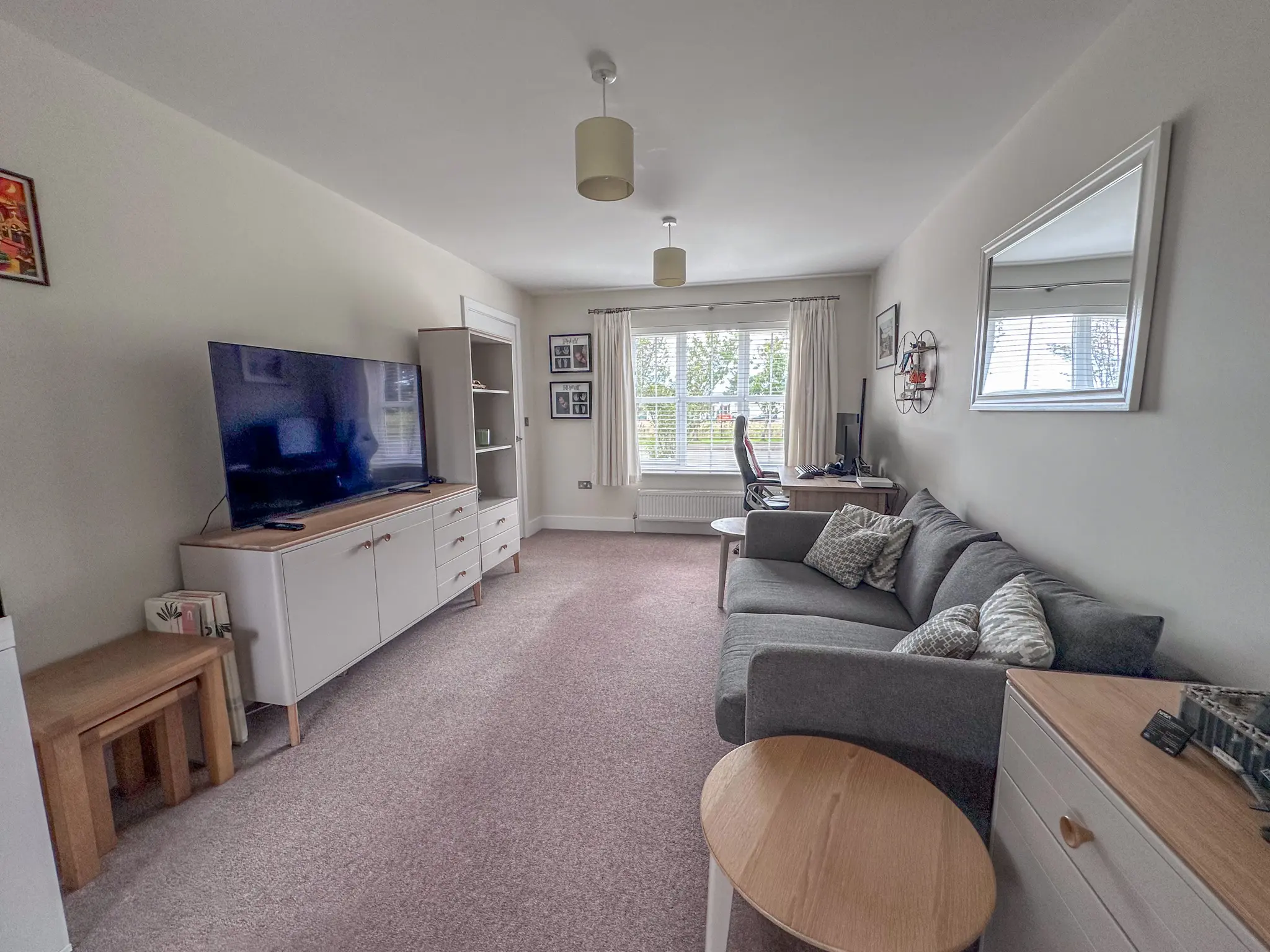 24 McLeod’s Field, Peel. - Photo 4 of 27
