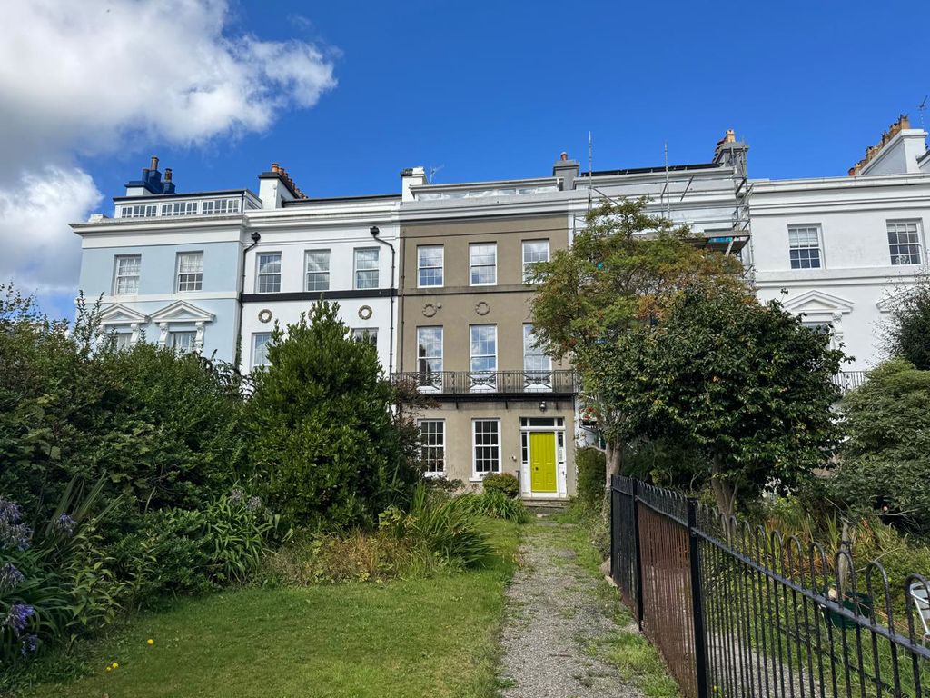 3 Osborne Terrace Douglas, Isle Of Man IM1 3LH. - Photo 1 of 18