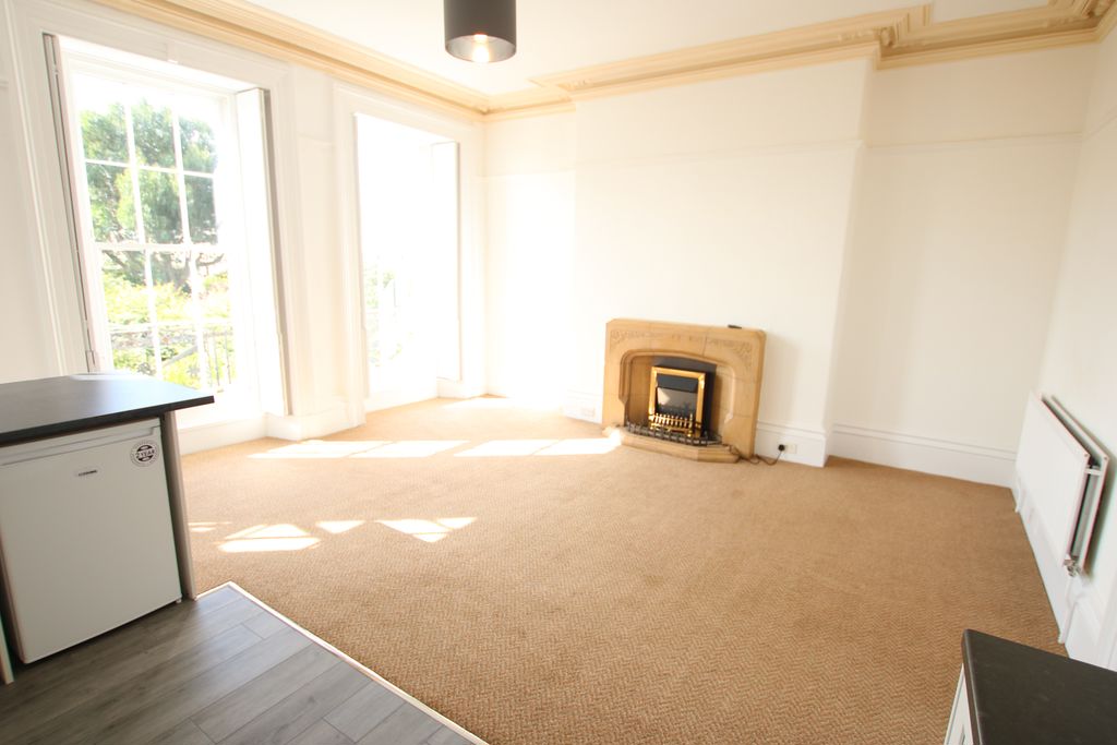 3 Osborne Terrace Douglas, Isle Of Man IM1 3LH. - Photo 3 of 18