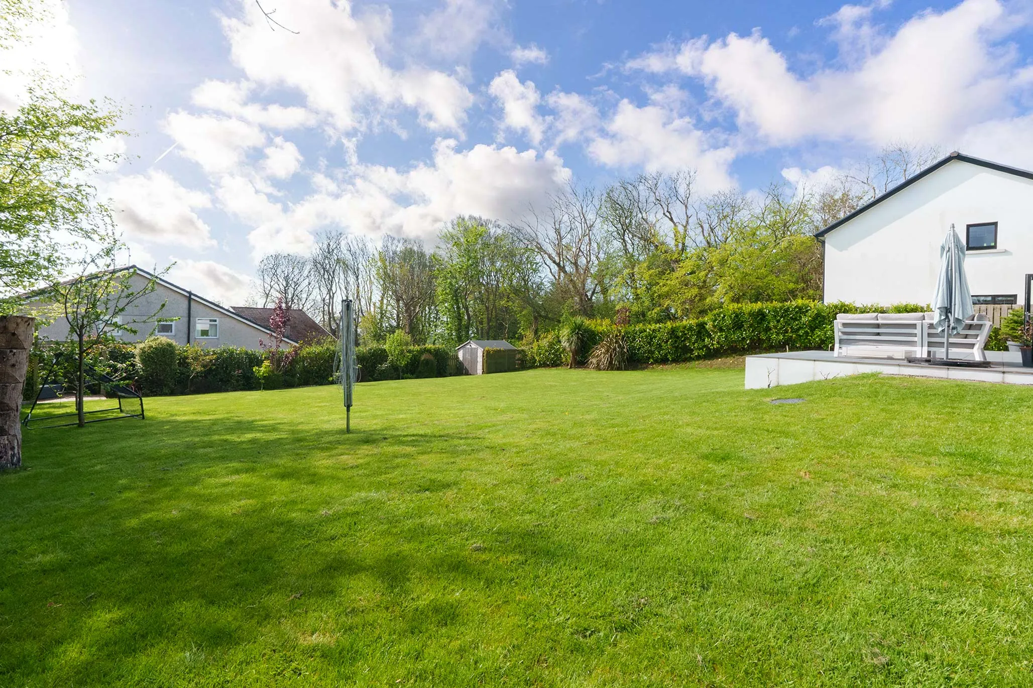 8 Bradda View Grove, Ballakillowey, Colby. - Photo 2 of 39