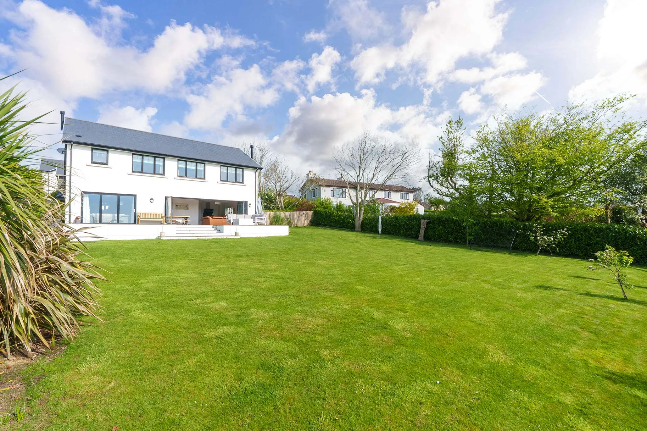 8 Bradda View Grove, Ballakillowey, Colby. - Photo 3 of 39