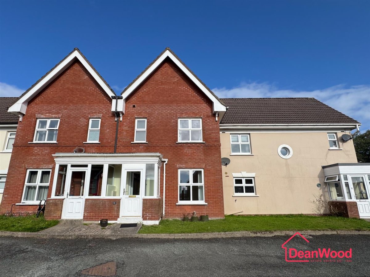 11 Berry Woods Avenue, Governors Hill, Douglas.