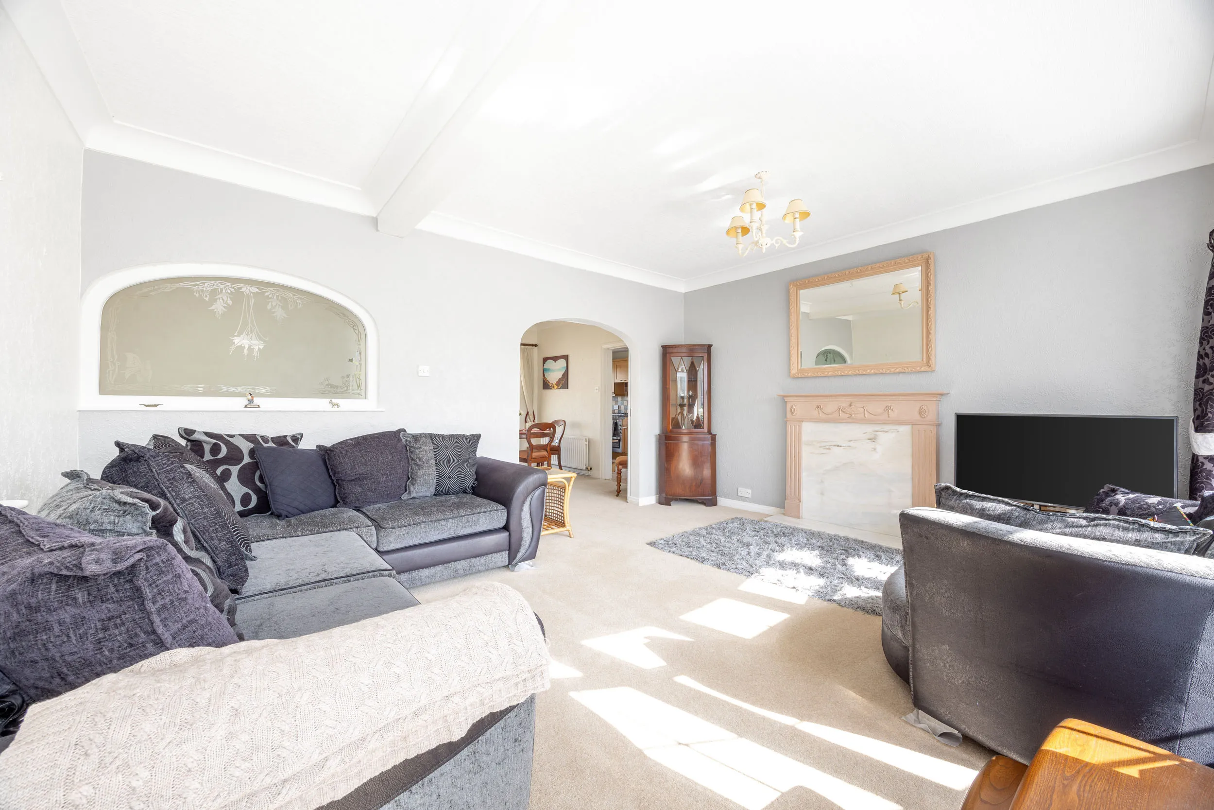 13 The Fairway, Onchan. - Photo 4 of 20