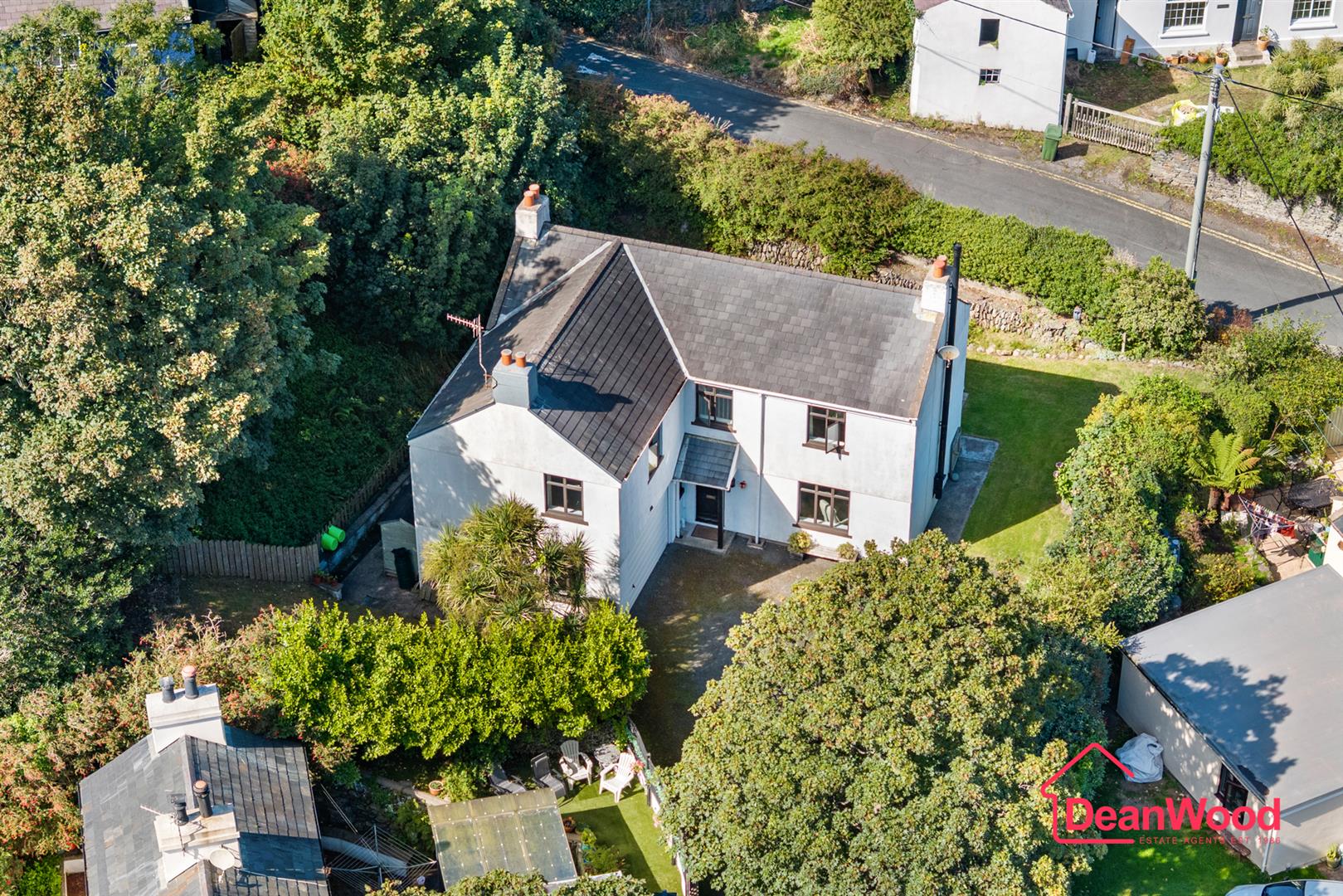 Grianane, Back Shore Road, Laxey. - Photo 1 of 33