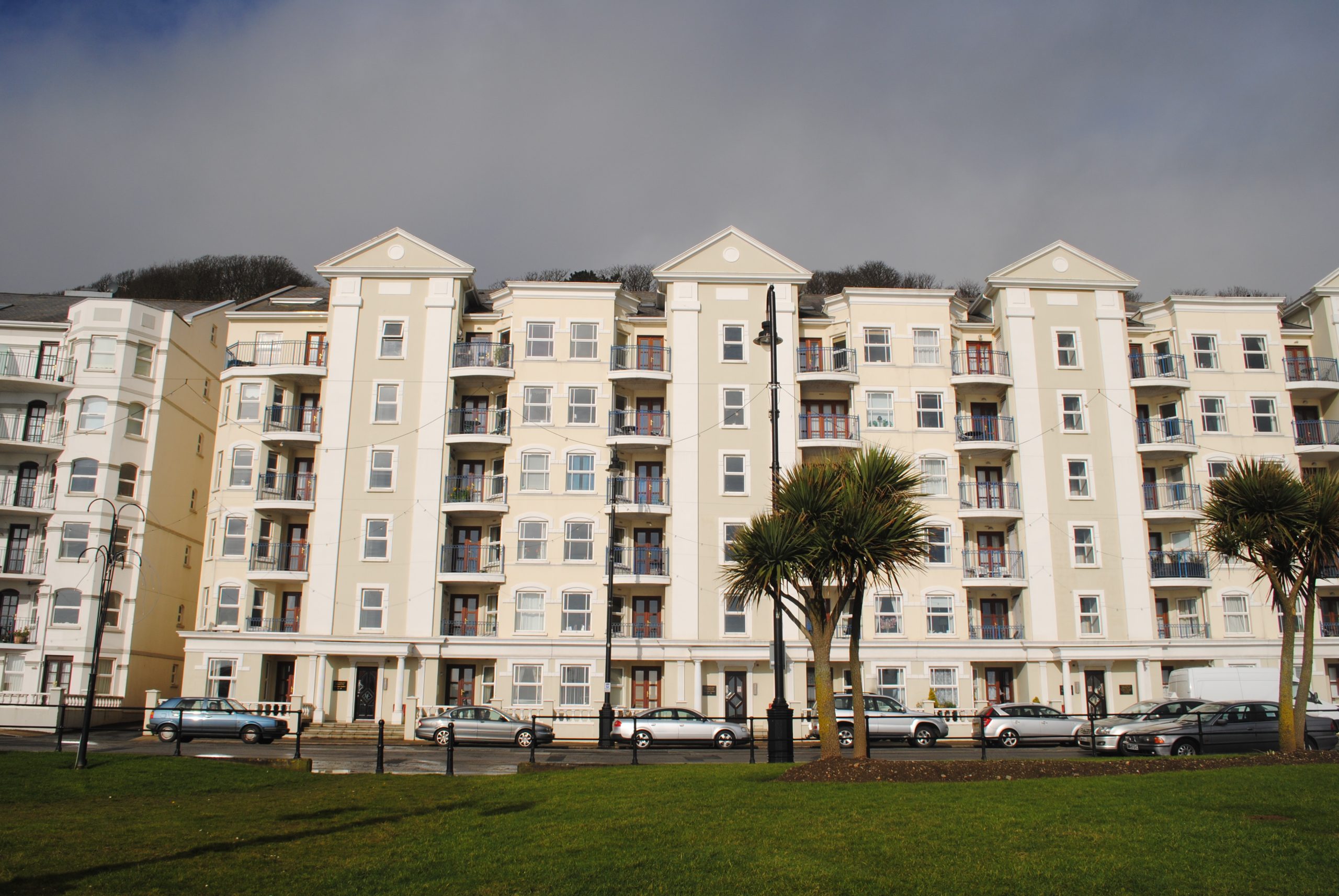 Millennium Court, Queens Promenade, Douglas, isle of Man, IM2 4NN. - Photo 1 of 13