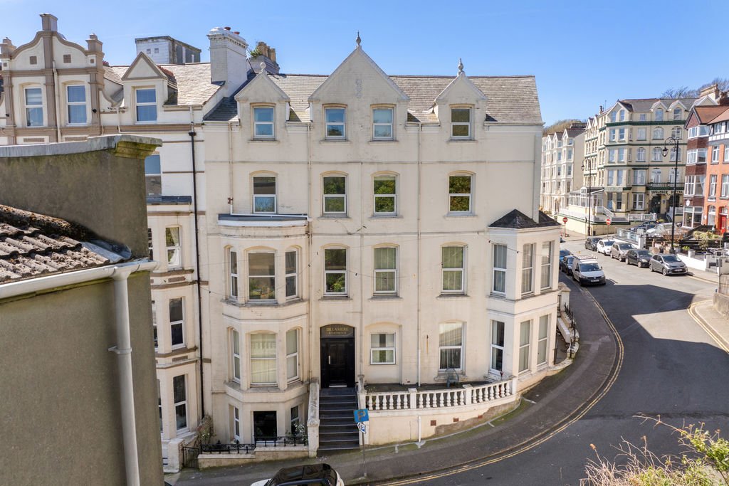 9 Delamere Apartments, Castle Drive, Douglas IM2 4LX.