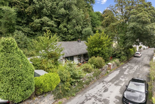 Lossan Y Twoaie, Glen Road, Laxey IM4 7AN.