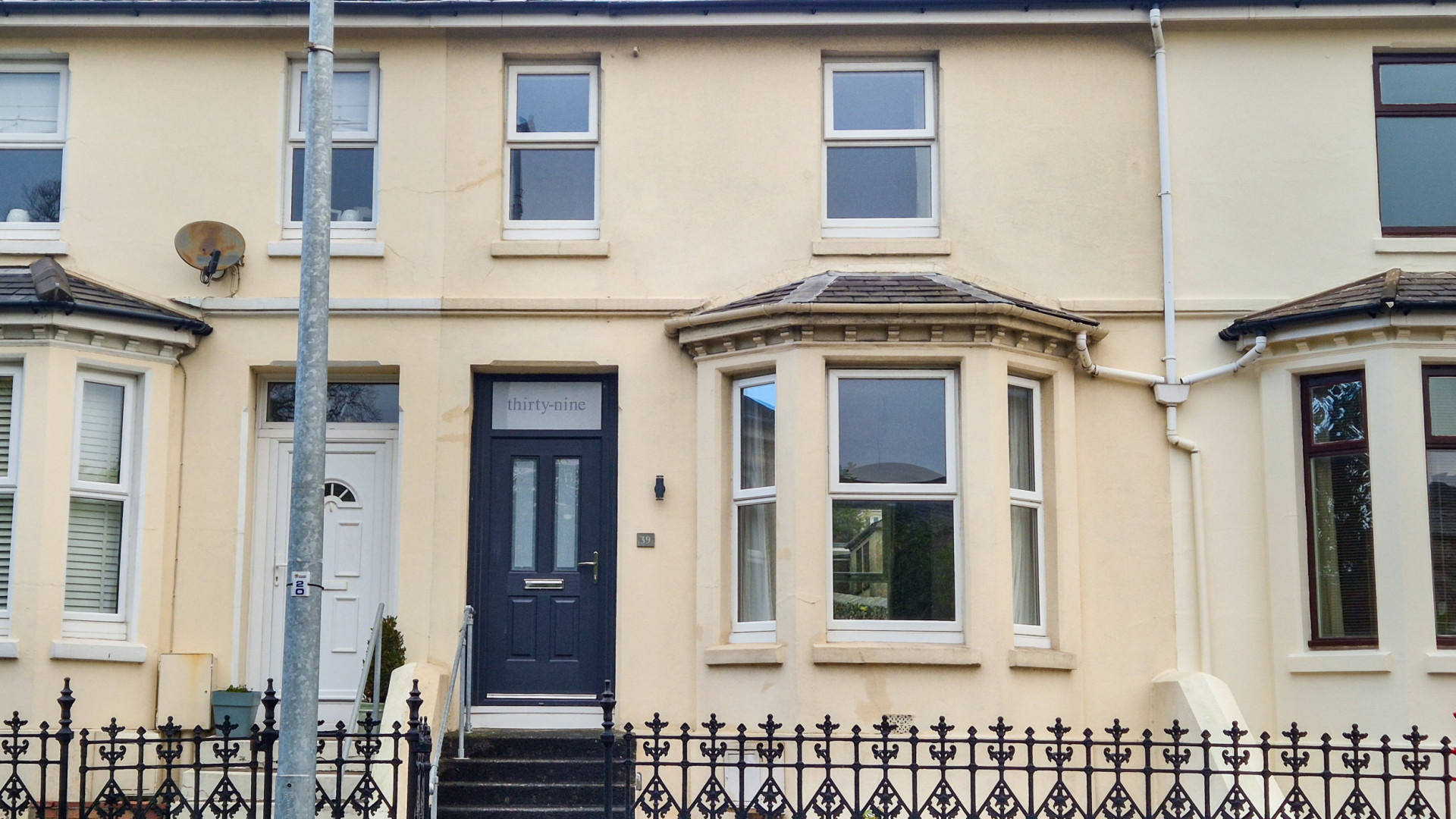 39 Governors Road, Onchan, IM3 1AY. - Photo 1 of 21