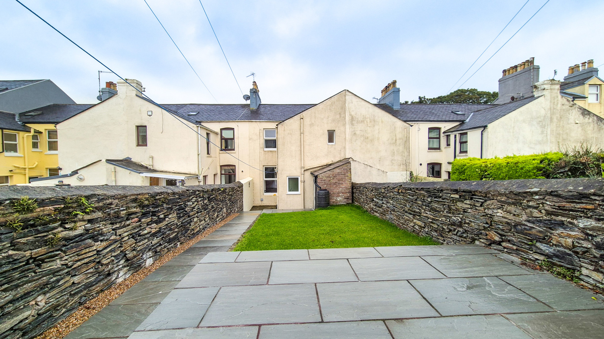 39 Governors Road, Onchan, IM3 1AY. - Photo 3 of 21