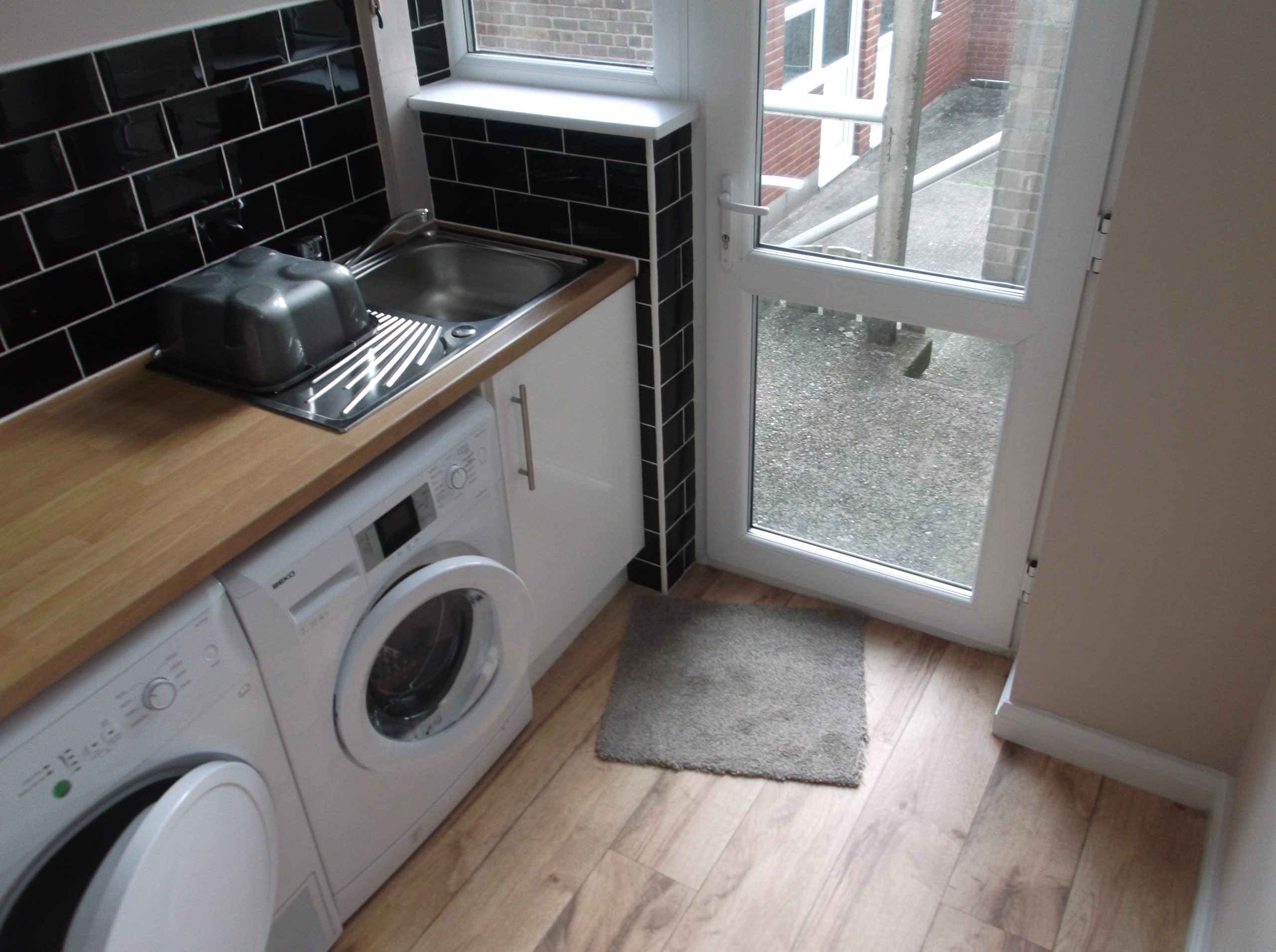 Main Road, Onchan, Isle of Man, IM3 1AP. - Photo 4 of 8