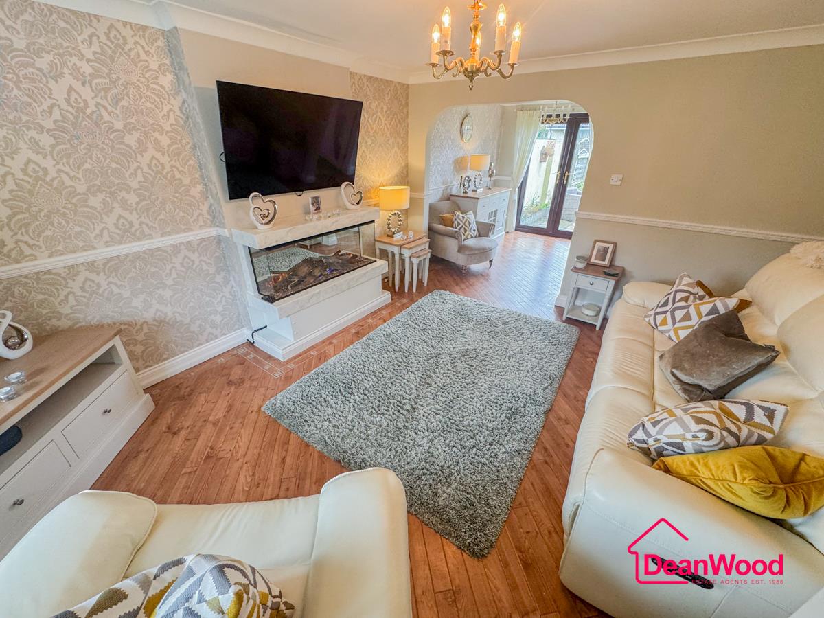 115 Greenlands Avenue, Ramsey, Isle Of Man. - Photo 3 of 27