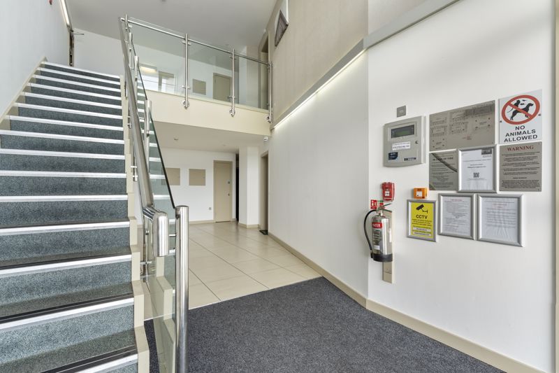 86 Spectrum Apartments, Central Promenade, Douglas IM2 4JL. - Photo 3 of 31