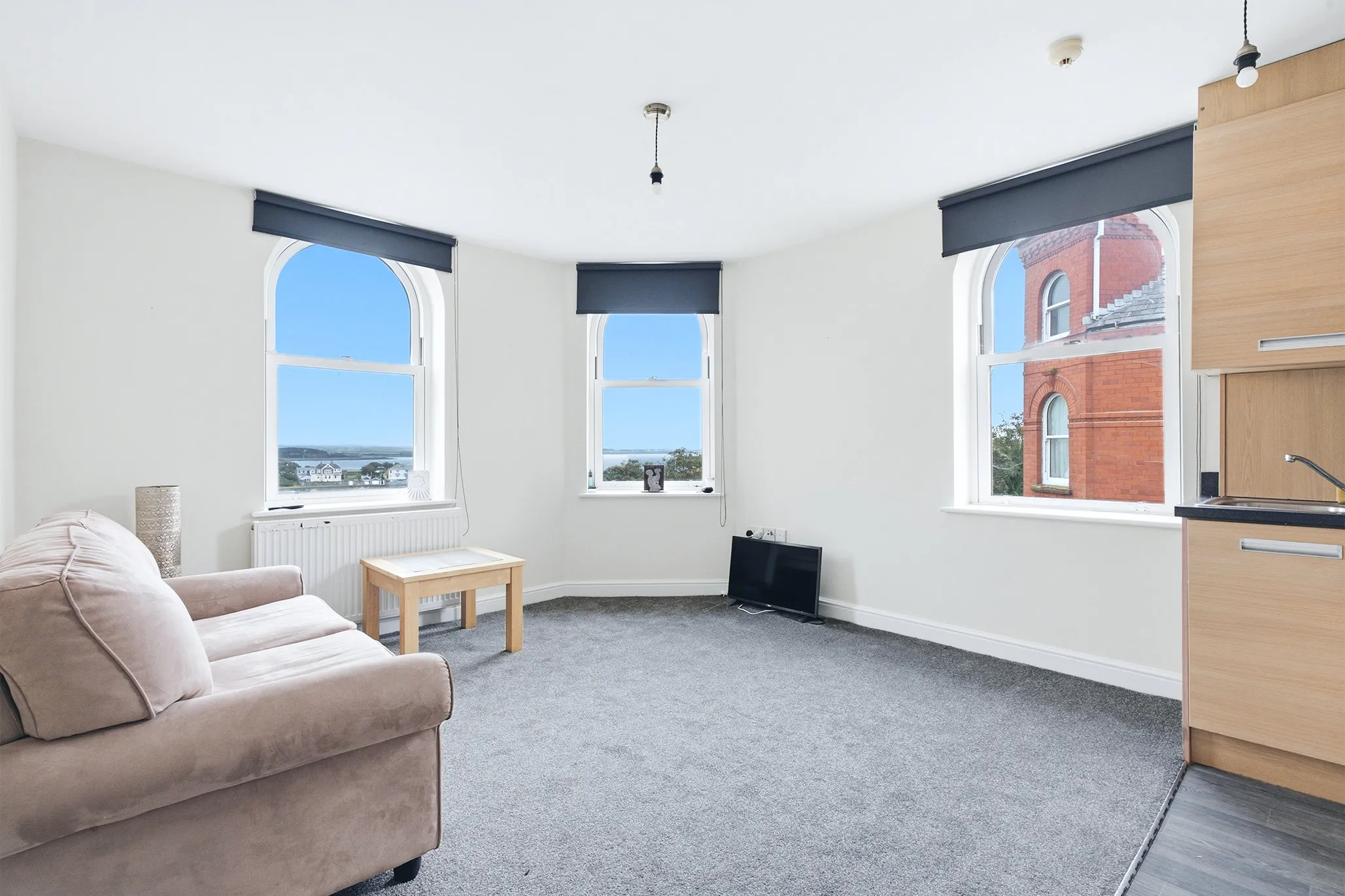 Flat 4, Seamount , Bay View Road, Port St Mary. - Photo 3 of 13