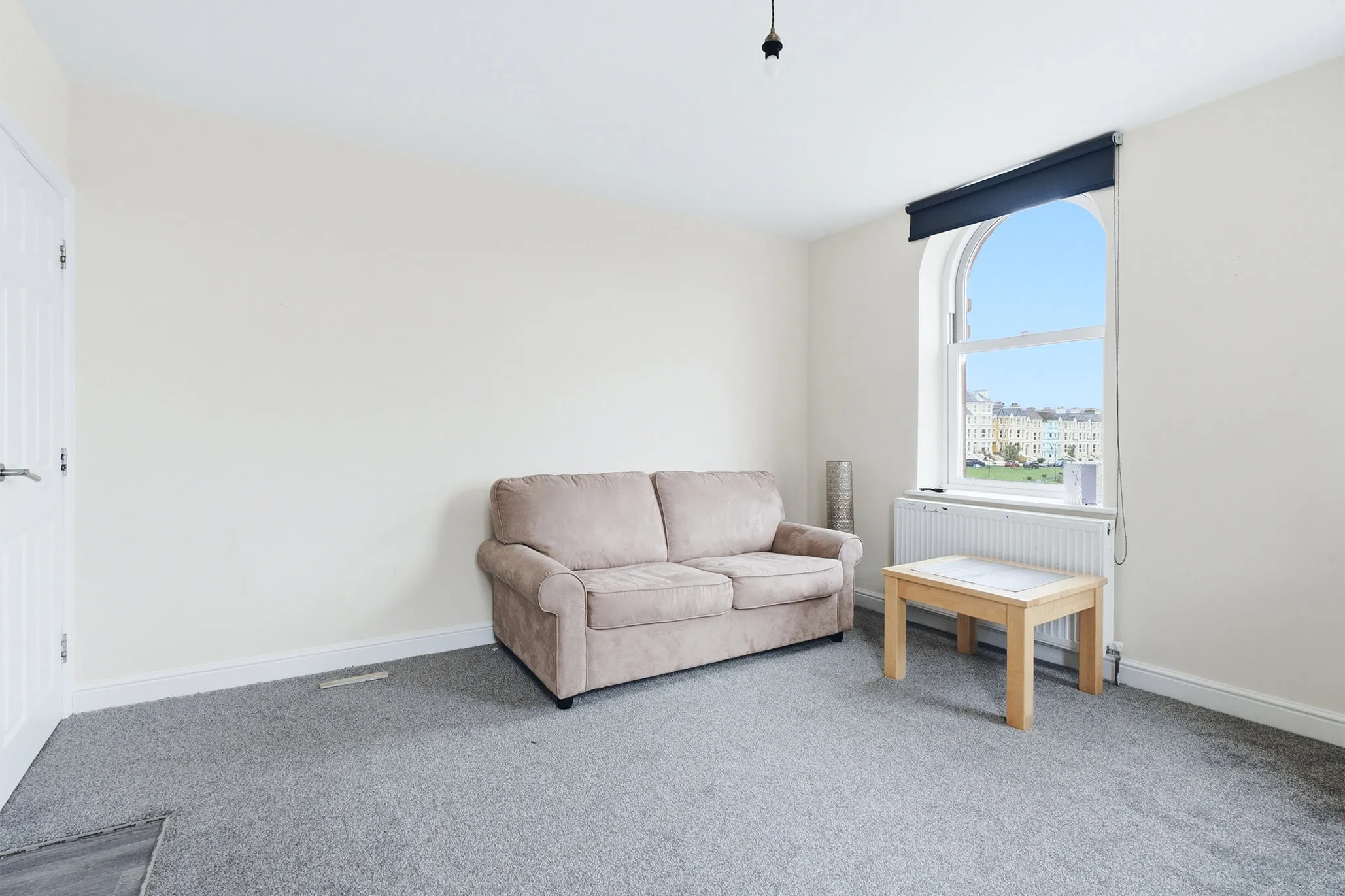 Flat 4, Seamount , Bay View Road, Port St Mary. - Photo 4 of 13