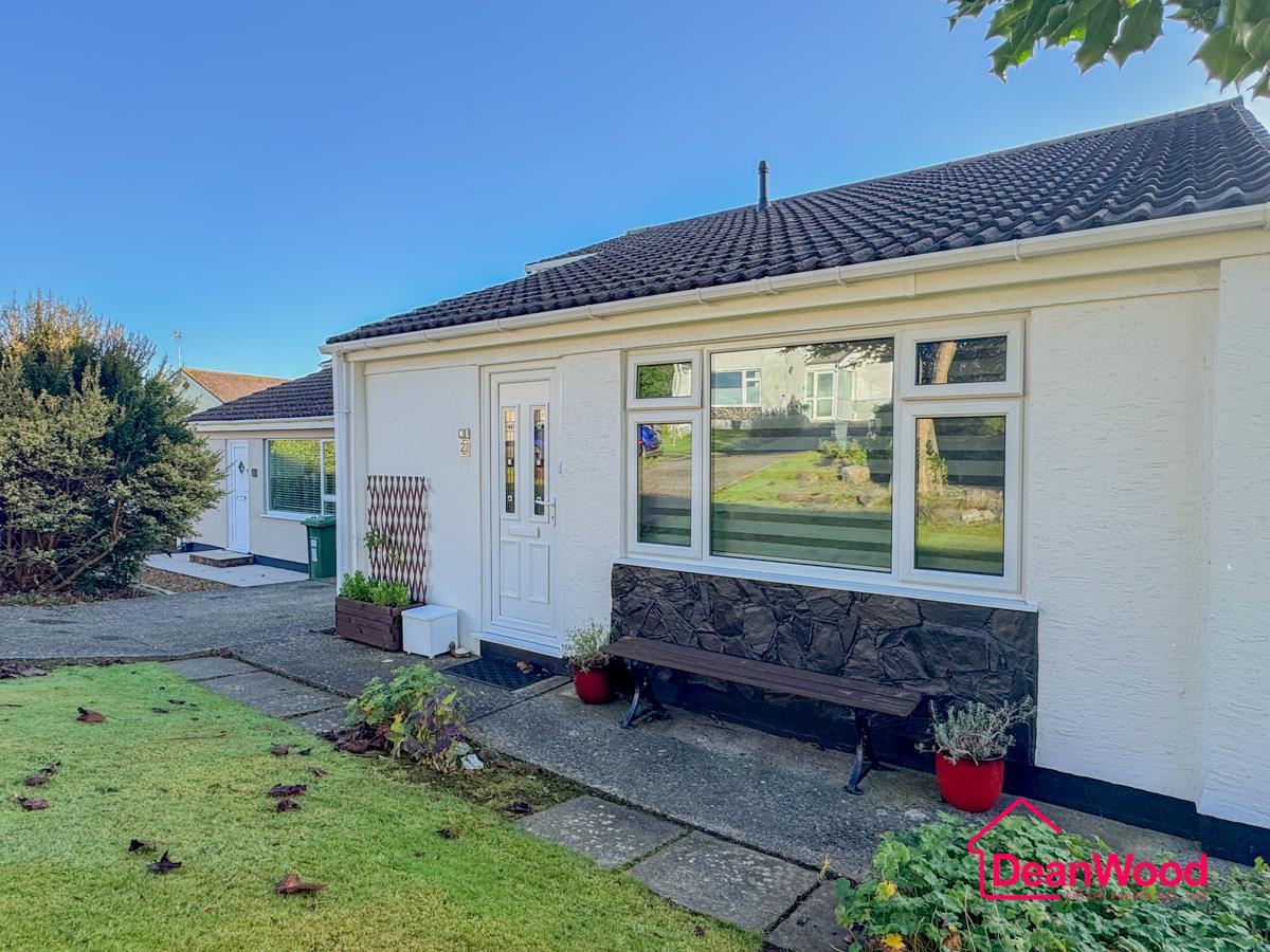 2 Ennerdale Avenue, Onchan, ISLE OF MAN. - Photo 3 of 27