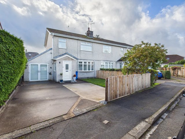 16 Ellan Park, Ramsey, Isle Of Man, Isle Of Man, IM8 3NS.