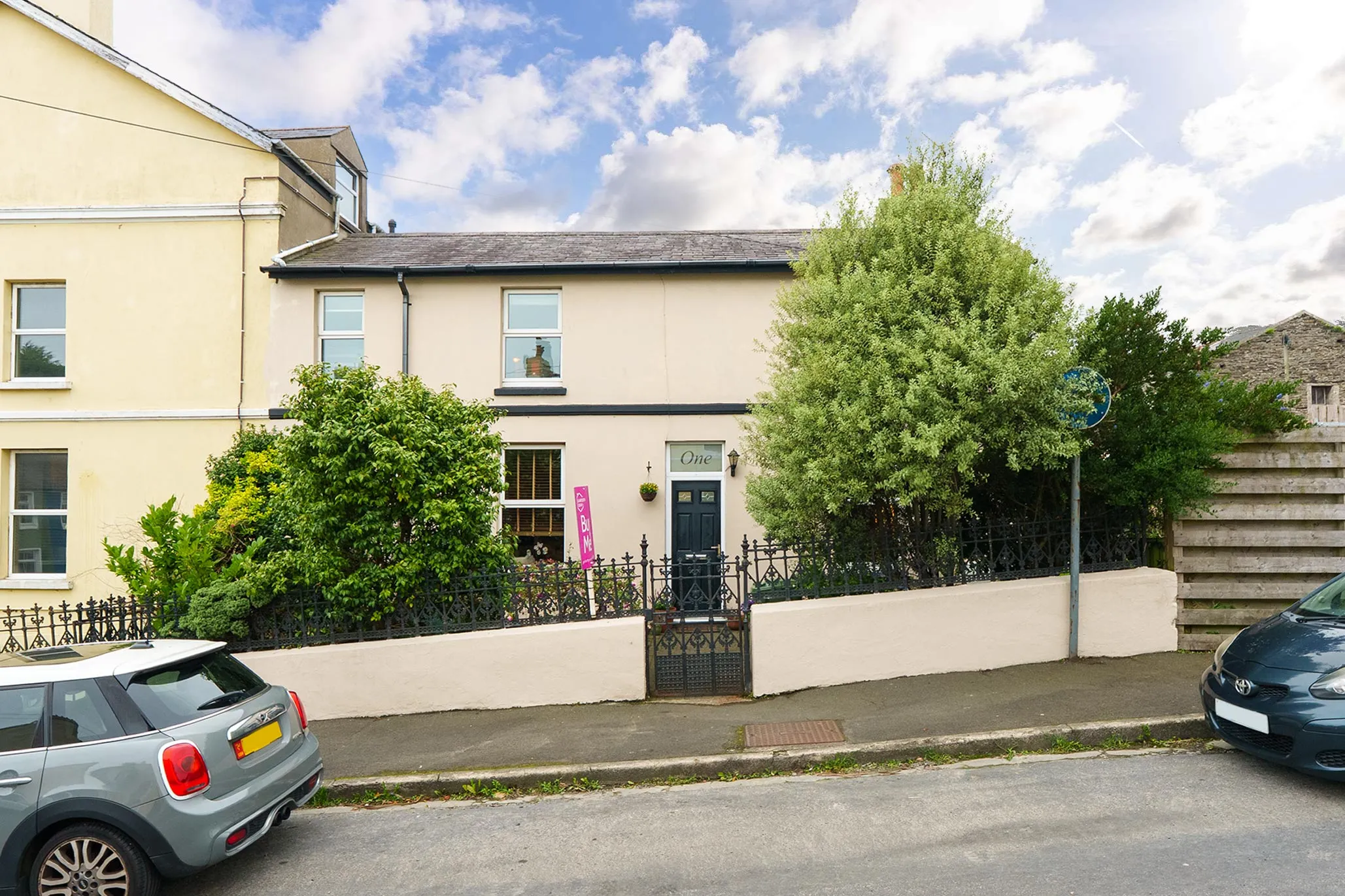 1 Queens Road, Onchan. - Photo 1 of 20