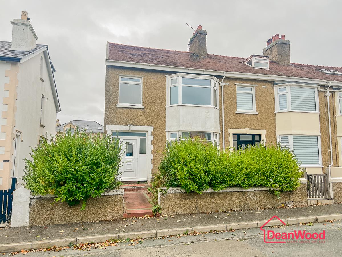 18 Sartfell Road, Douglas, Isle of Man. - Photo 1 of 22