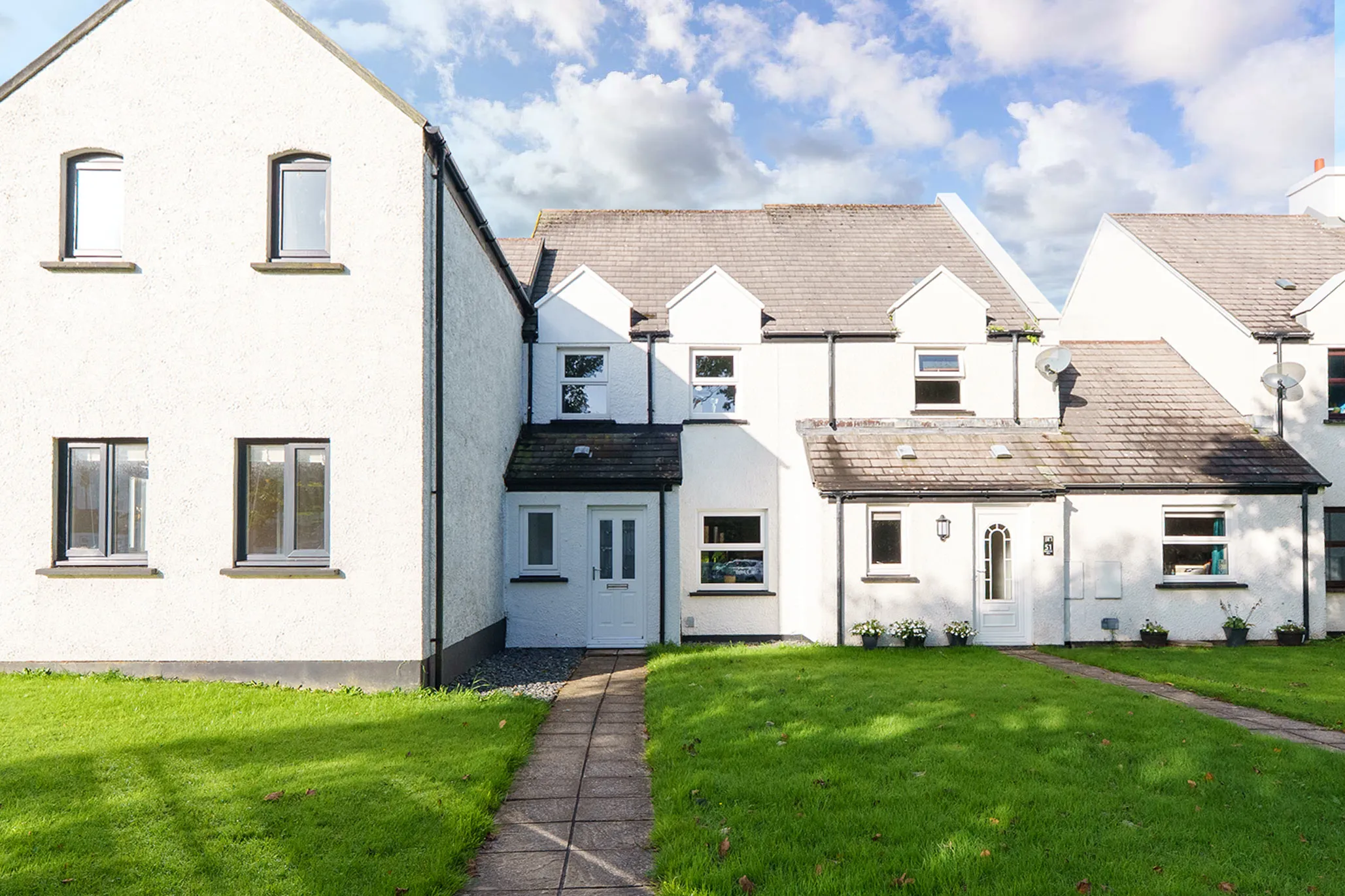 50 Murrays Lake Drive, Mount Murray, Douglas. - Photo 1 of 19
