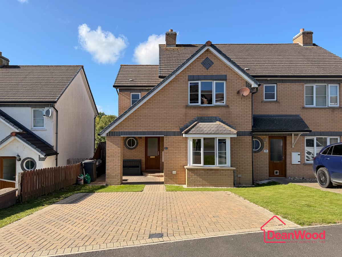 20 Thomas Keig Road, Douglas, Isle Of Man. - Photo 1 of 18