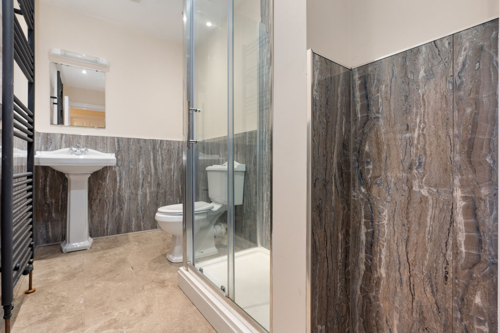 Flat 3, 11 Windsor Road, Douglas IM1 3LD. - Photo 5 of 15