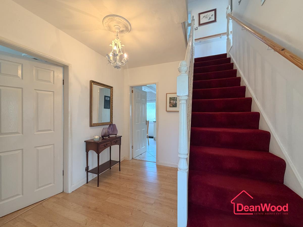 29 Mount View Road, Onchan, Isle Of Man. - Photo 4 of 31