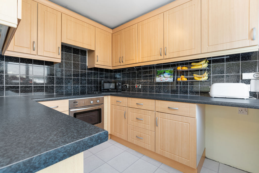 20 Creggan Lea, Port St Mary IM9 5BD. - Photo 5 of 19