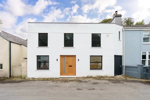 The Workshop, Victoria Terrace, Glen Road, Laxey.