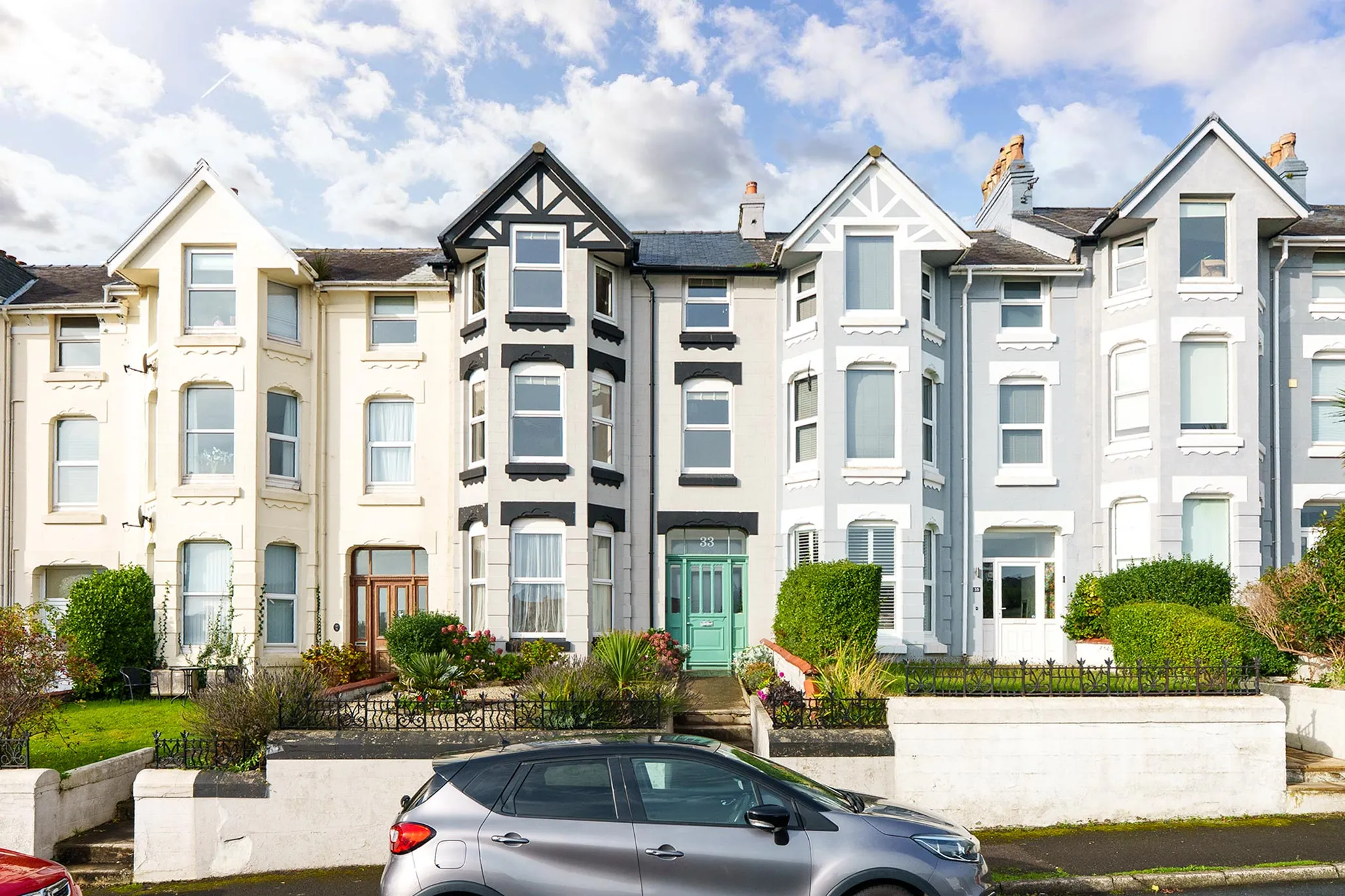 Flat 2, 33 Royal Avenue West, Onchan. - Photo 1 of 16