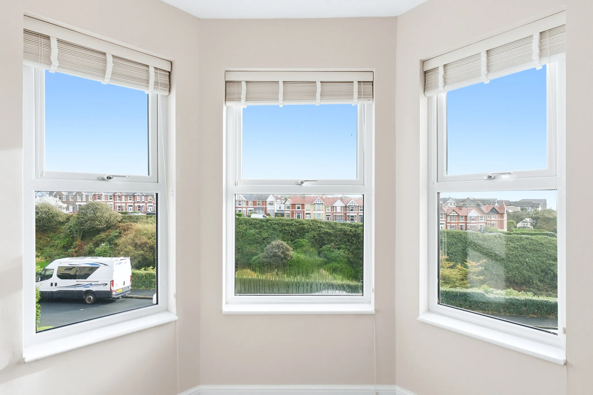 Flat 2, 33 Royal Avenue West, Onchan. - Photo 4 of 16