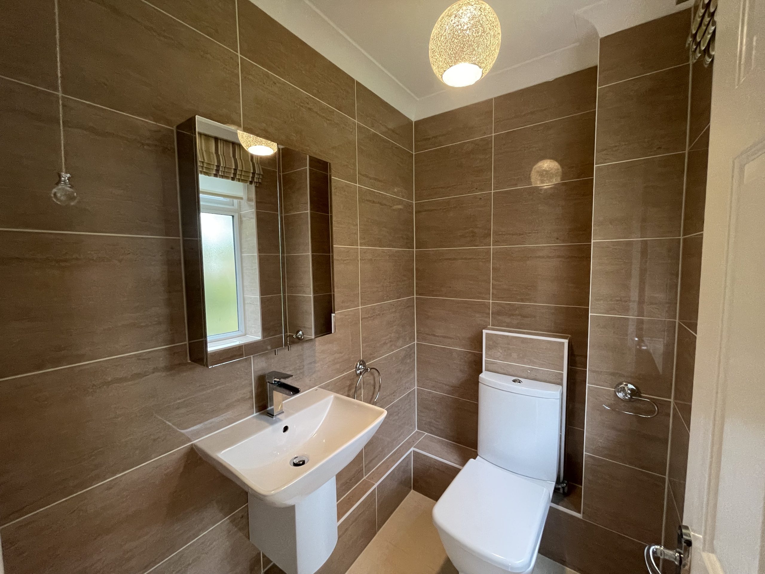 Farmhill Lane, Douglas, Isle of Man, IM2 2EF. - Photo 3 of 33