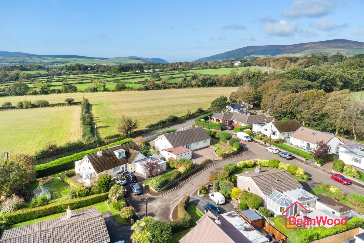 29 Ballamillaghyn Estate, Mount Rule, Braddan. - Photo 3 of 26