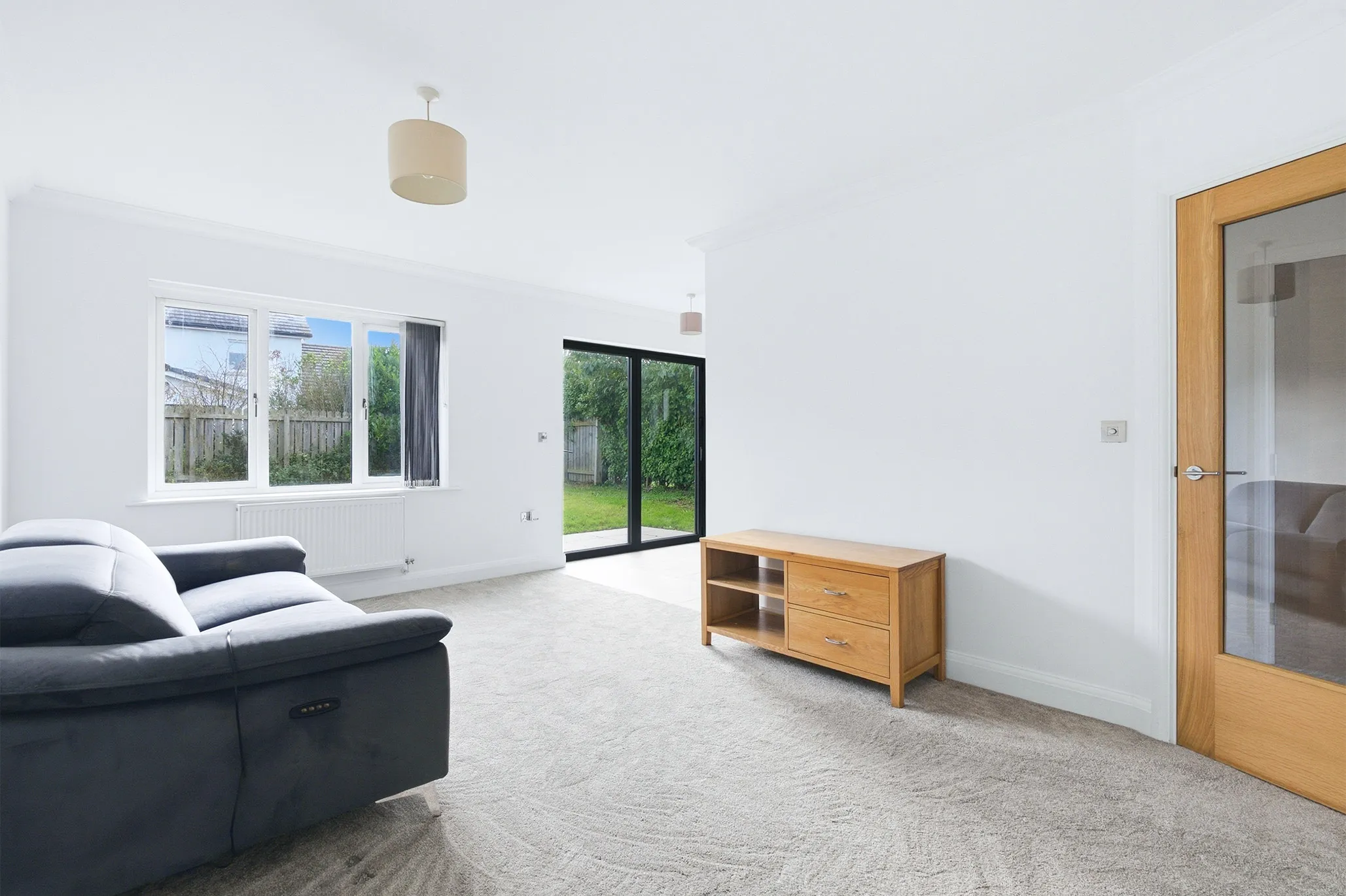 1 Rockmount Road, Slieau Whallian View, Peel. - Photo 4 of 17
