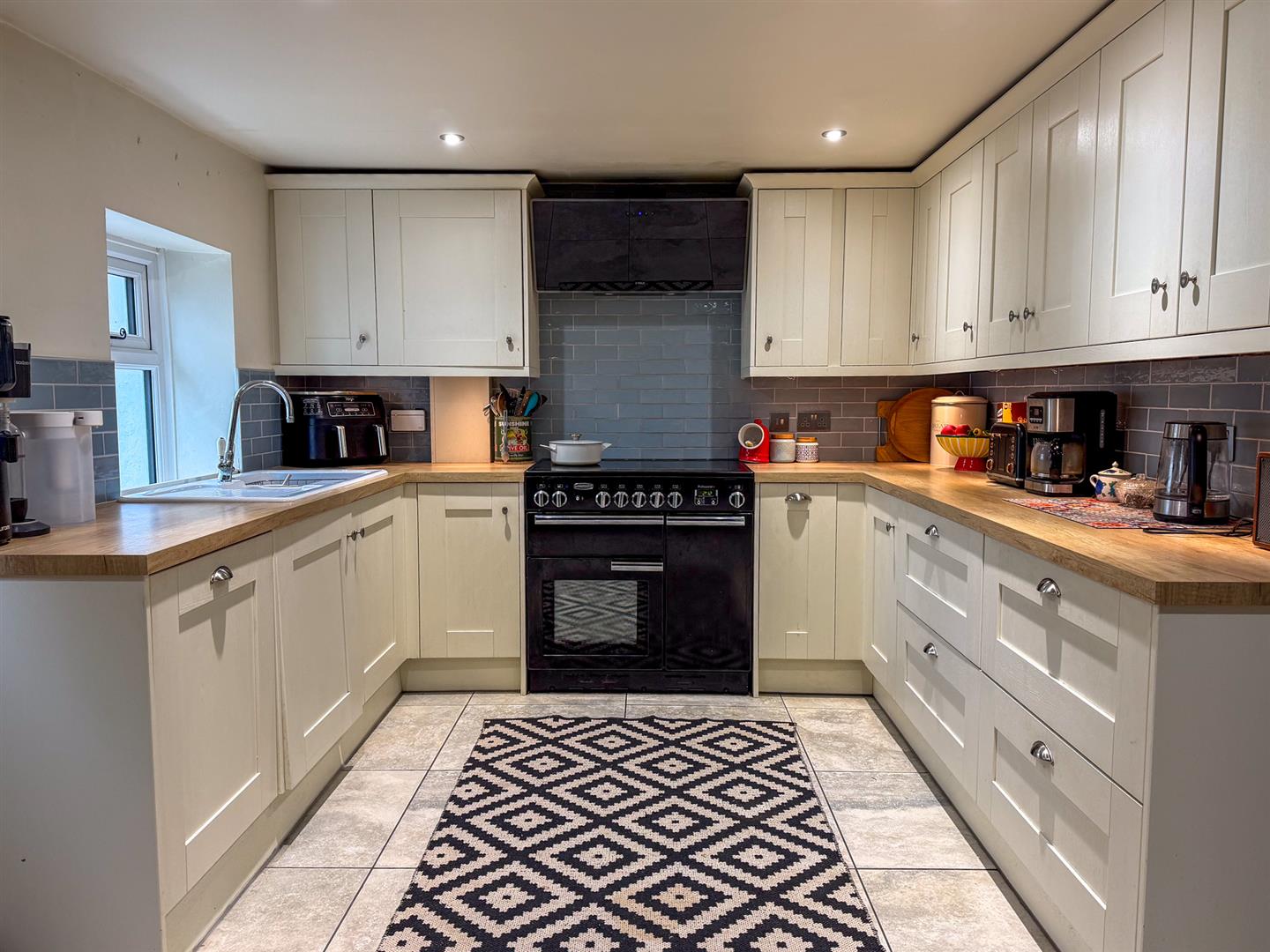 Ballamenagh Cottage, Lanjaghan Road Abbeylands, Douglas. - Photo 3 of 34