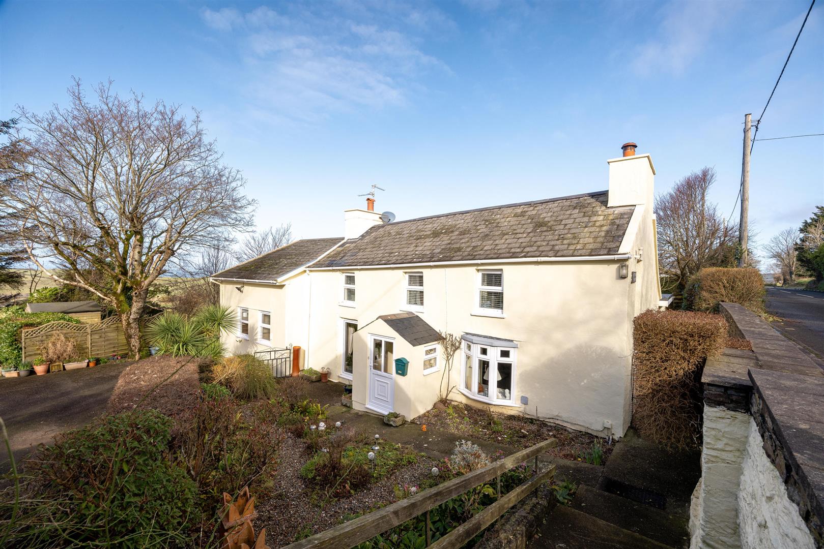 Fuchsia Cottage, Barregarrow Kirk Michael. - Photo 2 of 40