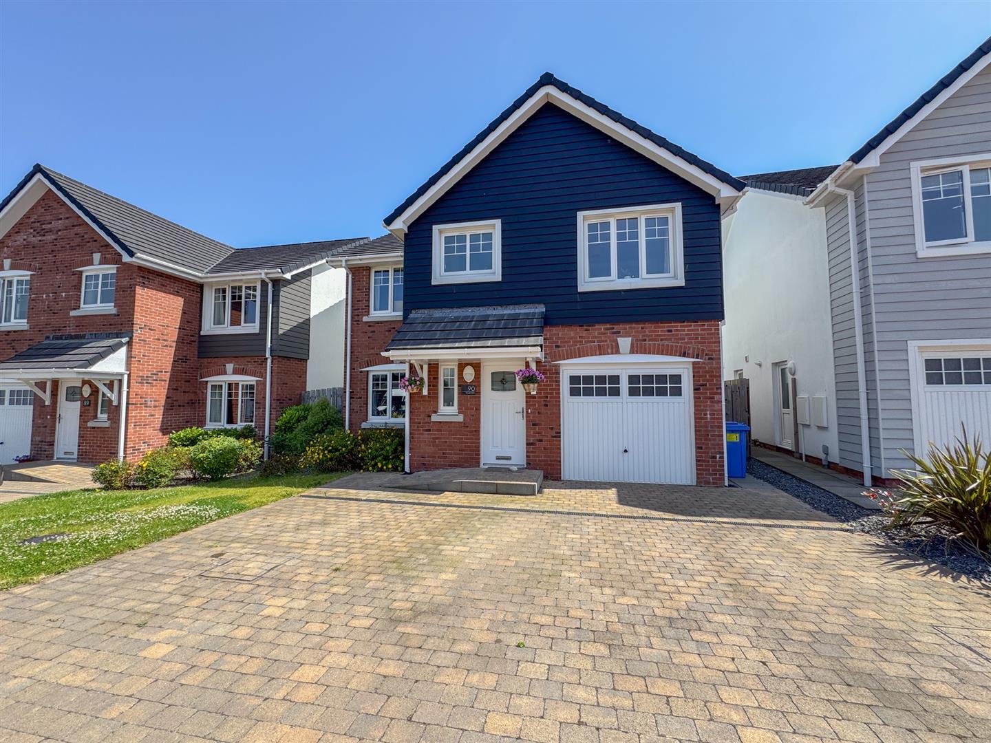 90 Royal Park Ramsey. - Photo 1 of 22
