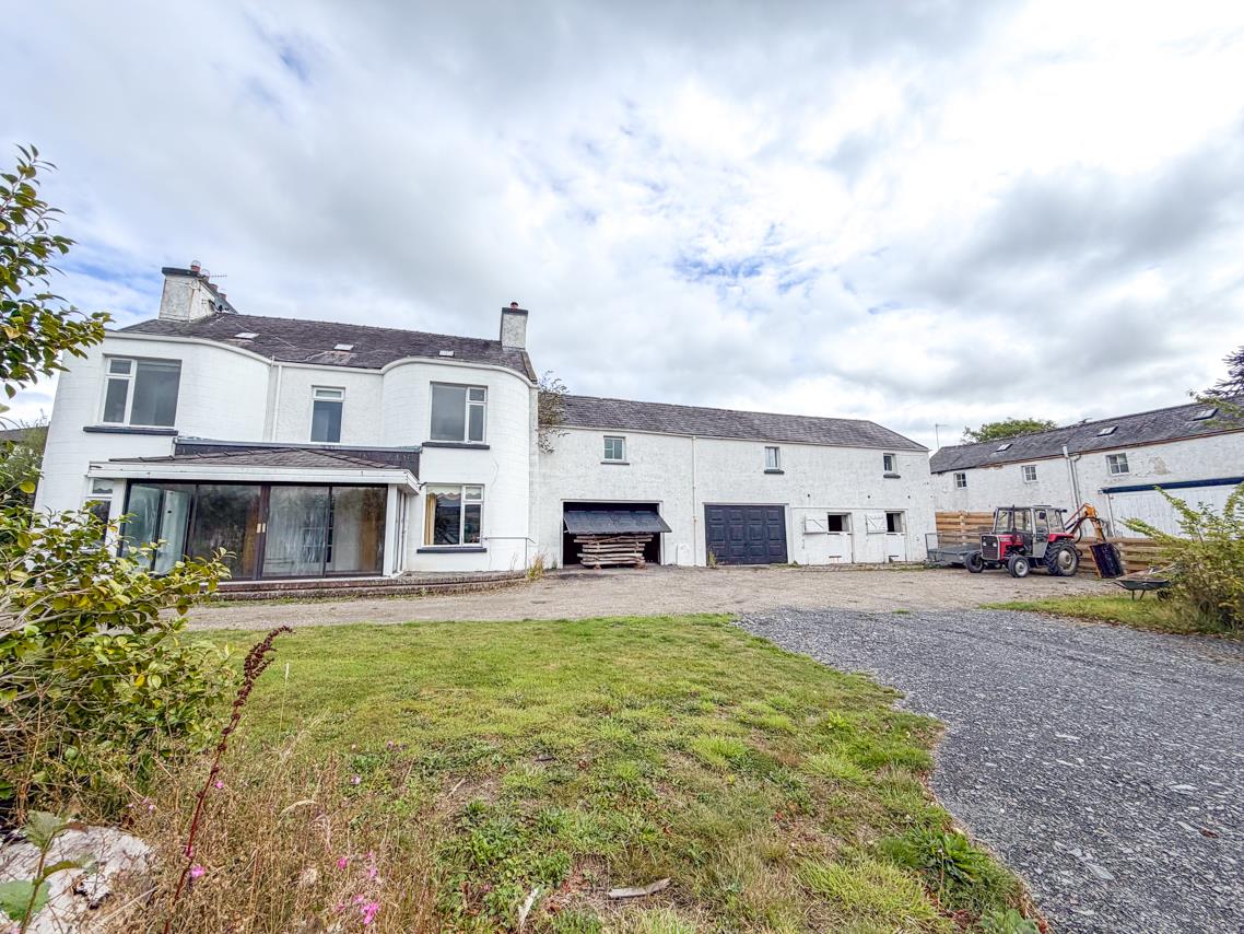 Ballagarey House, Main Road Glen Vine. - Photo 1 of 28