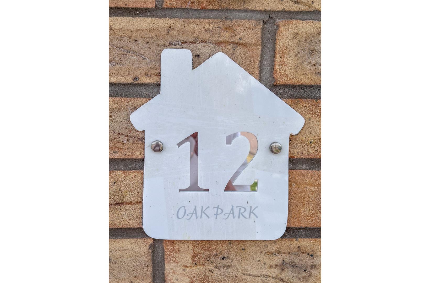 12 Oak Park Ballawattleworth Estate, Peel. - Photo 2 of 32
