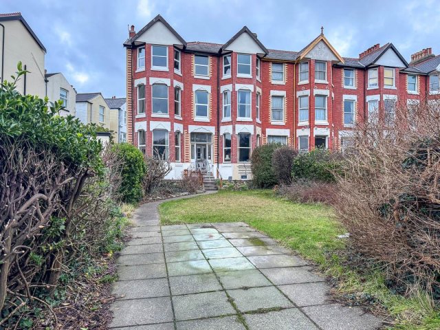 Arrandale, 1 Royal Terrace Onchan.