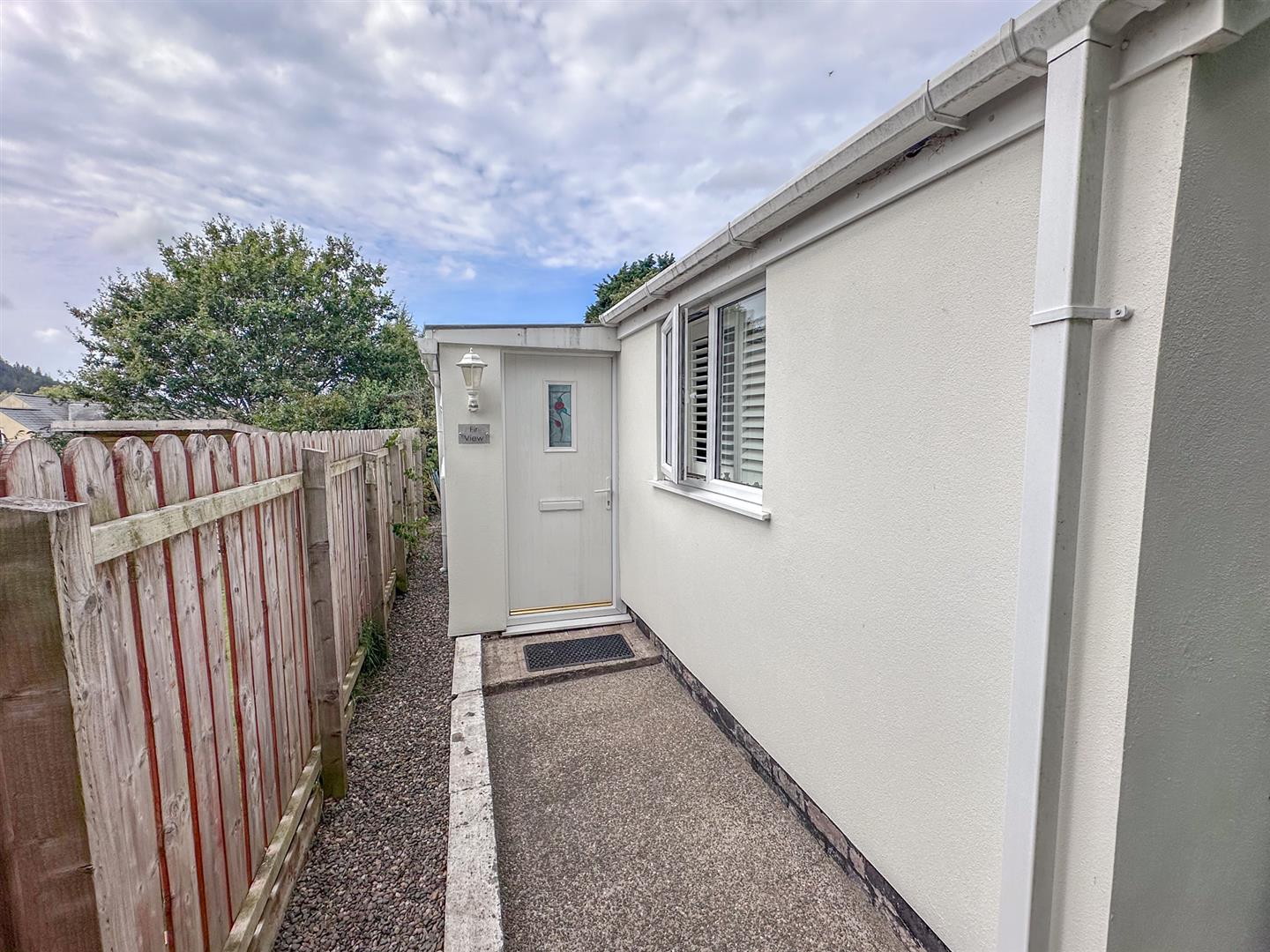 Fir View, Ballacraine St. Johns. - Photo 2 of 31
