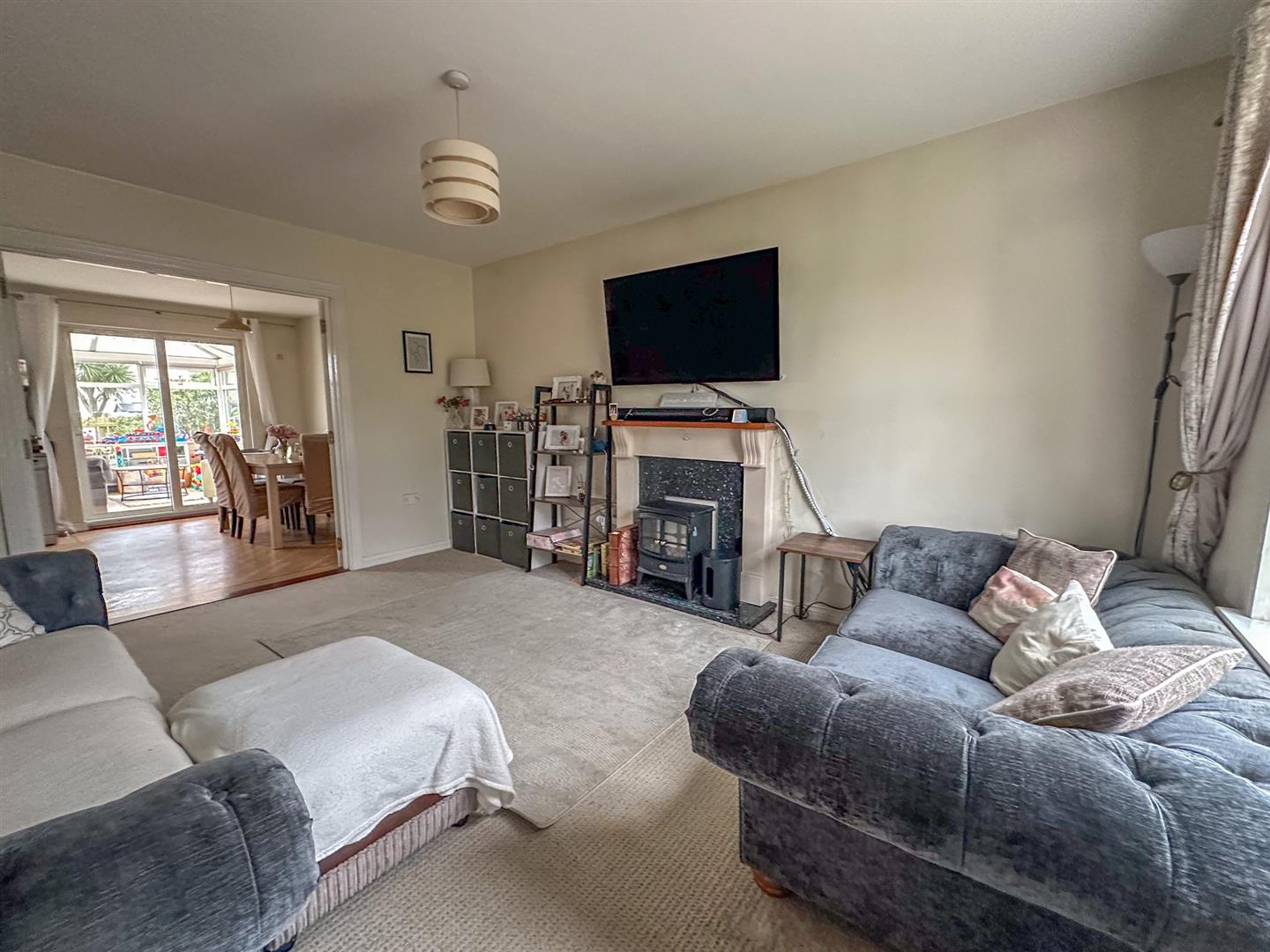15 Oak Road, Ballawattleworth Estate Peel. - Photo 4 of 23