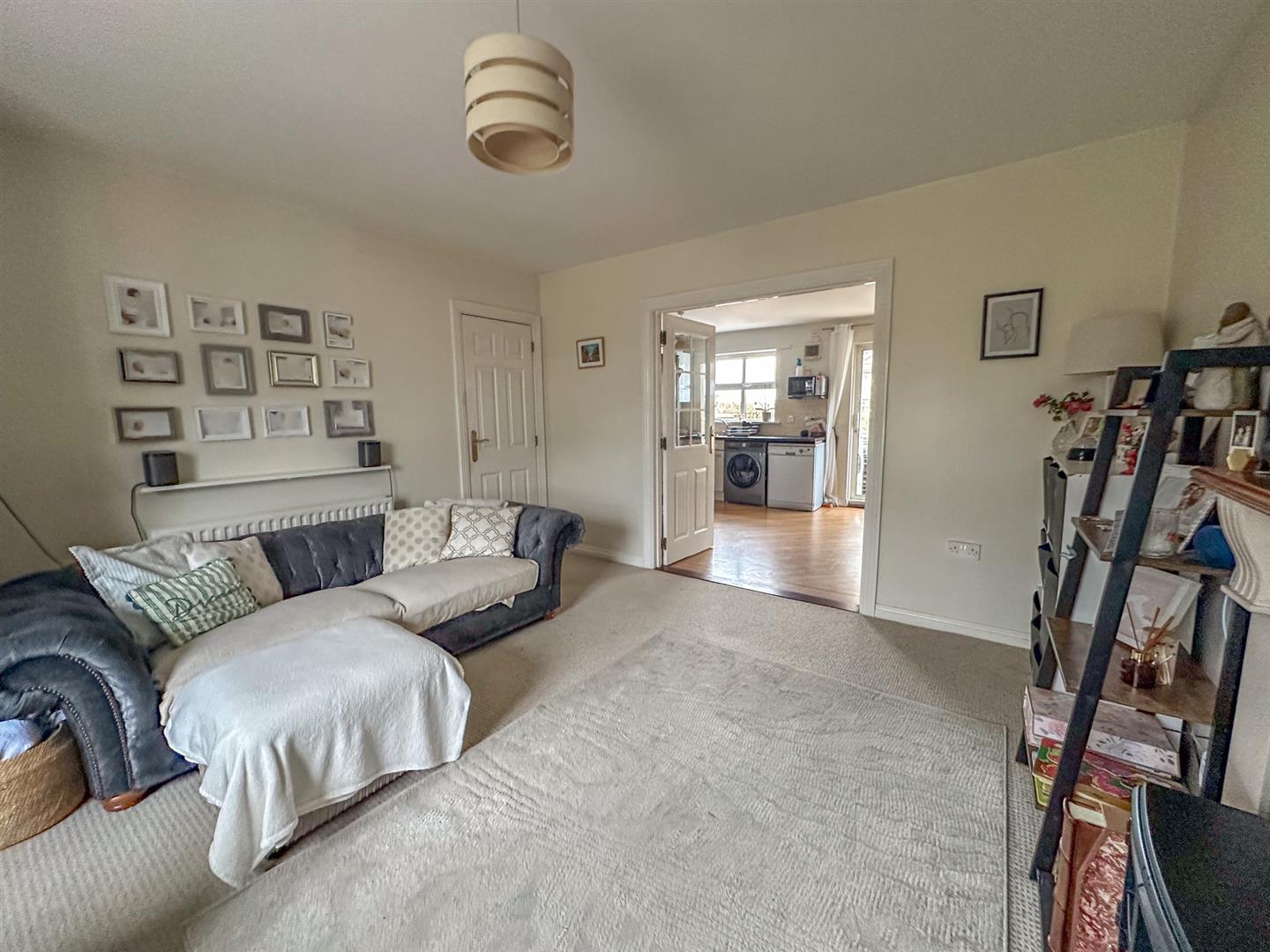 15 Oak Road, Ballawattleworth Estate Peel. - Photo 5 of 23