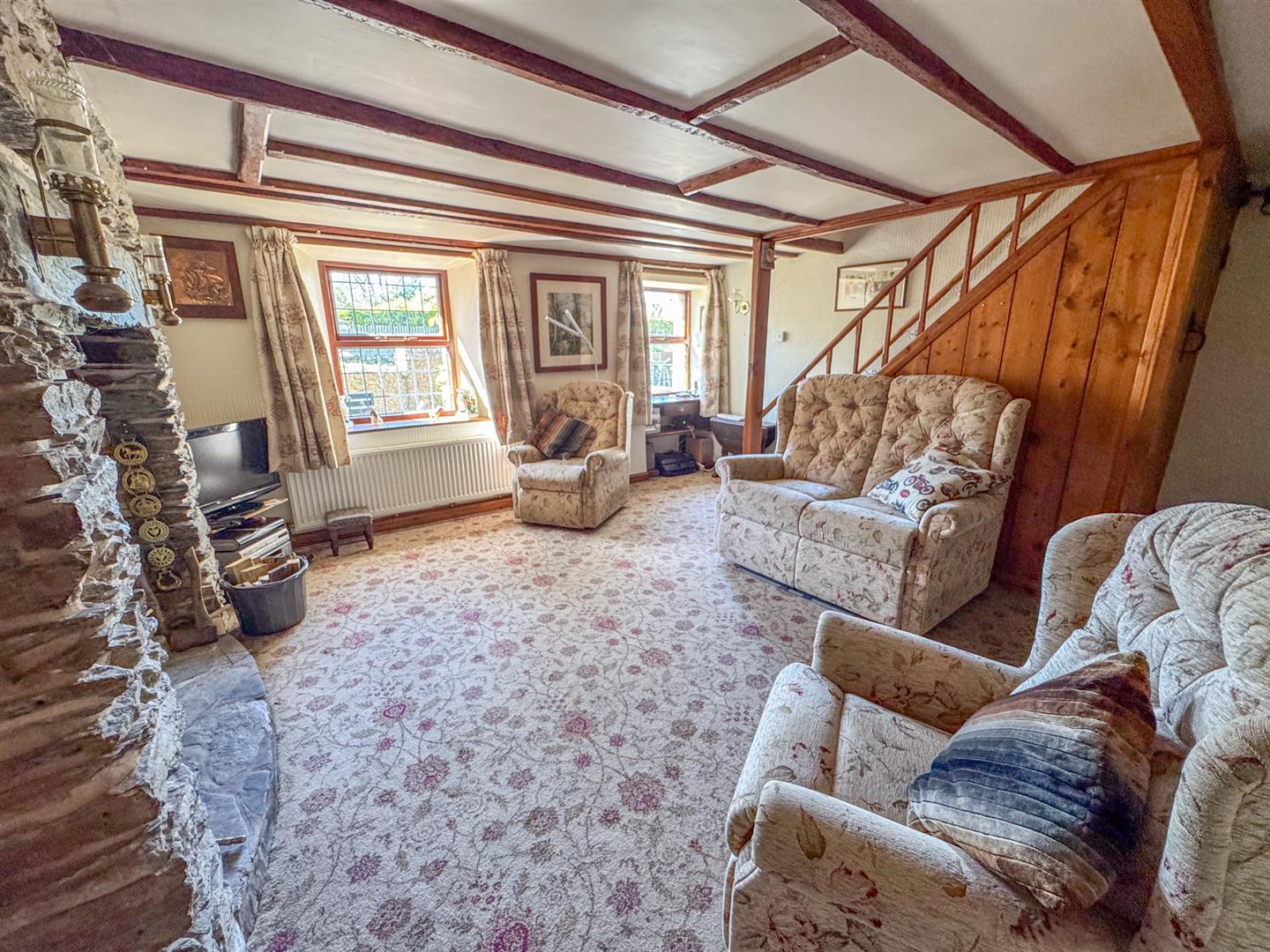 Greeba Cottage, Main Road Greeba. - Photo 5 of 28