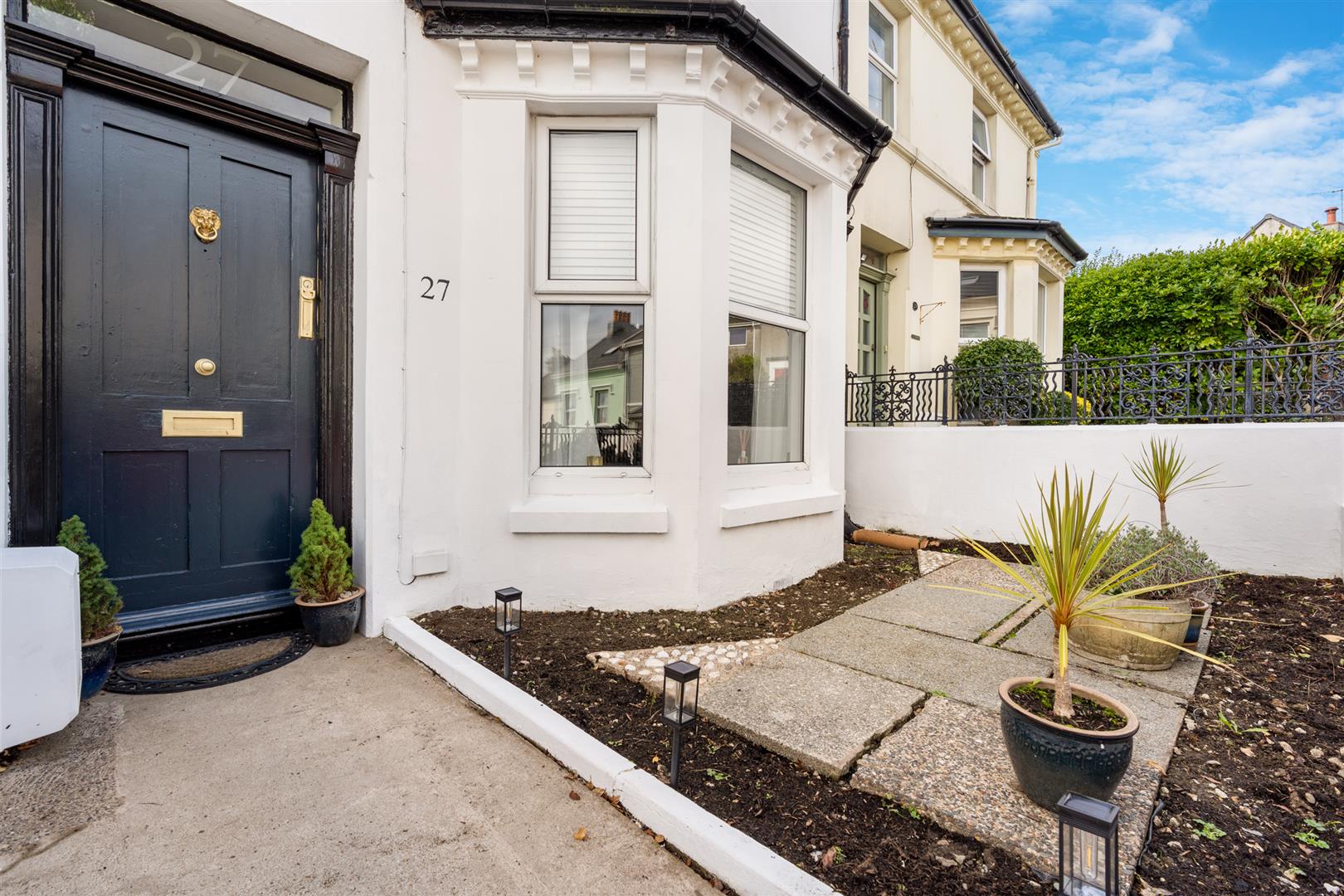 27 Victoria Avenue Onchan. - Photo 1 of 22