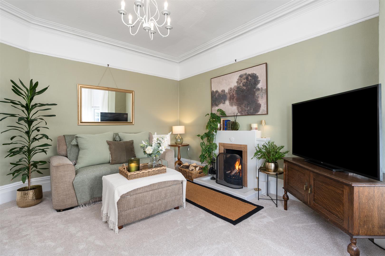 27 Victoria Avenue Onchan. - Photo 5 of 22